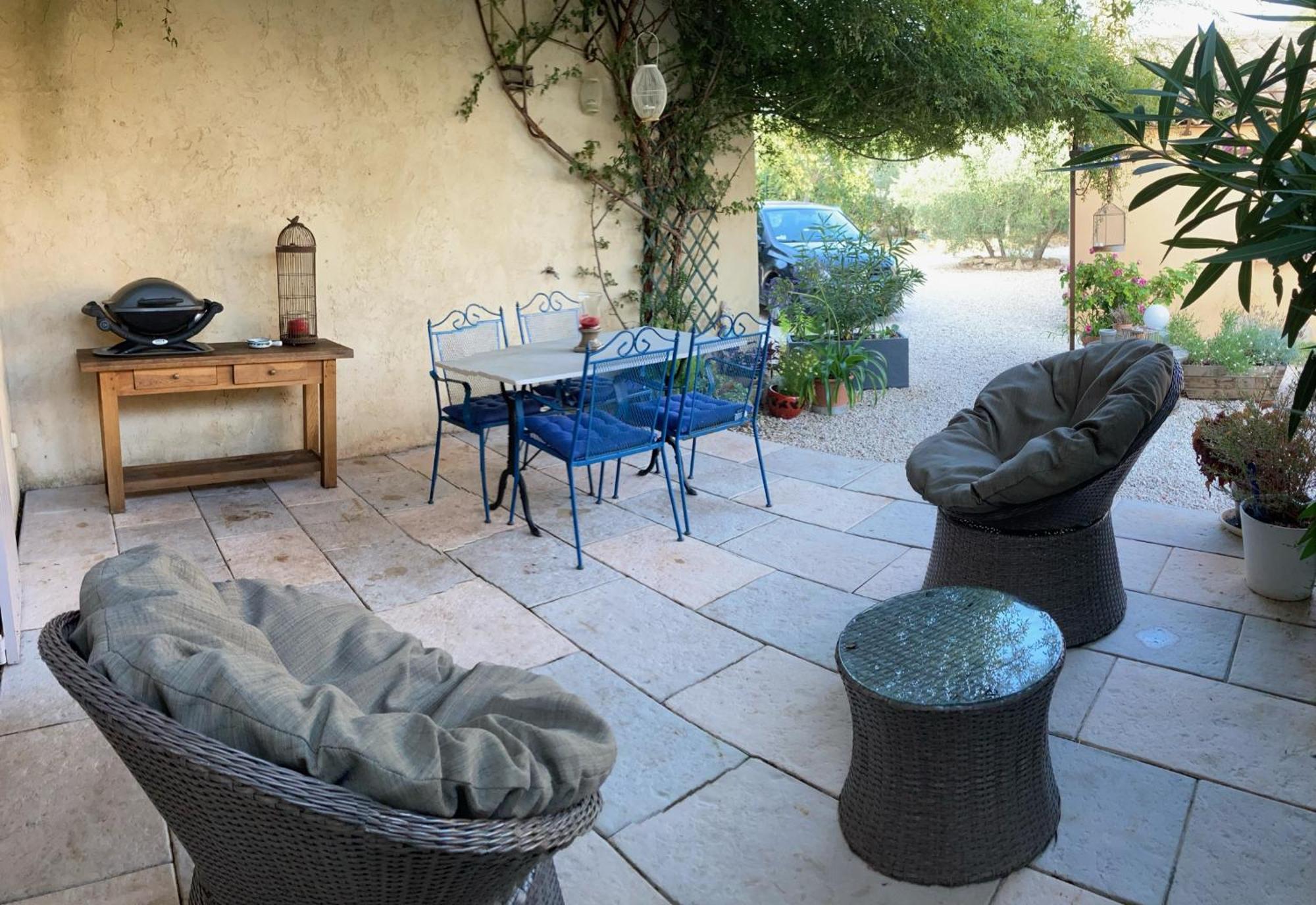 La Petite Garrigue Villa Mérindol Exteriör bild