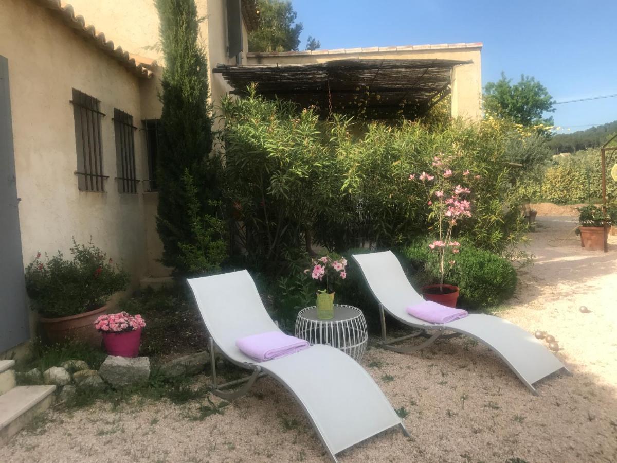 La Petite Garrigue Villa Mérindol Exteriör bild