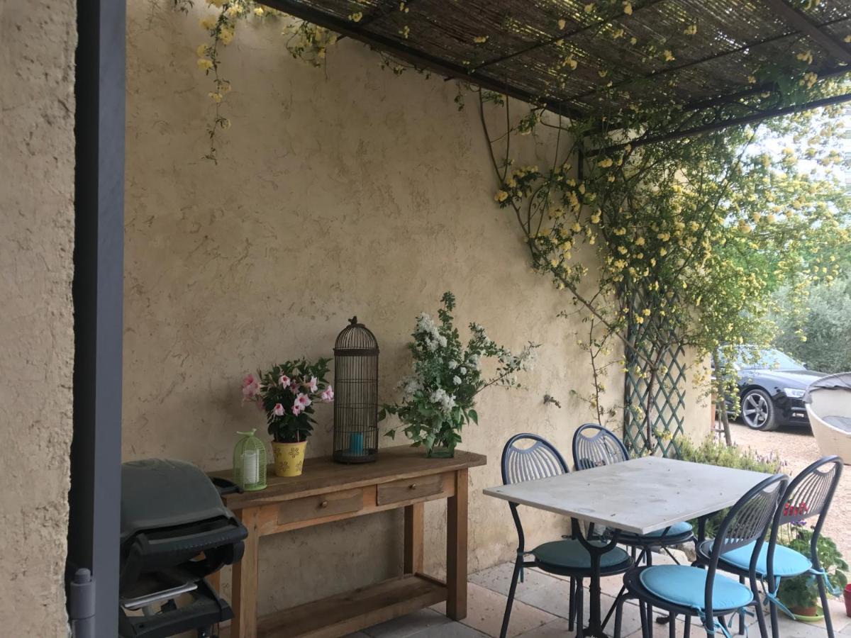 La Petite Garrigue Villa Mérindol Exteriör bild
